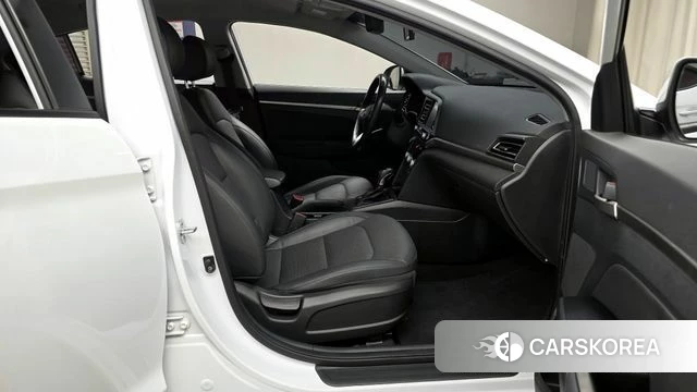 Hyundai The New Avante AD 2019 Белый из Кореи, фото 2