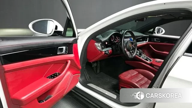 Porsche Panamera (971) 2018 Белый из Кореи, фото 2