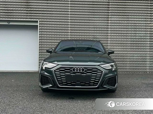 Audi A3 2024 Зеленый из Китая, фото 2