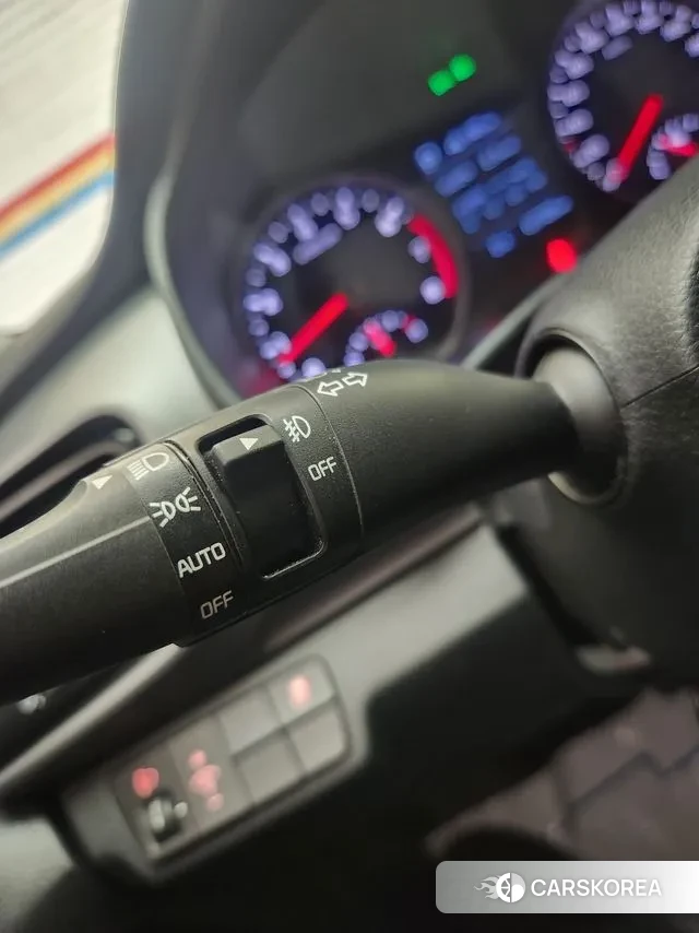 Kia Stonic 2019 Белый из Кореи, фото 2