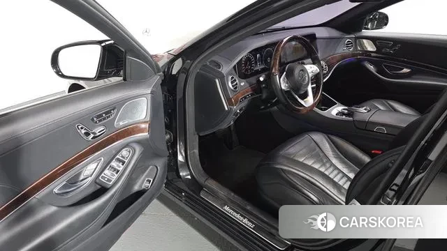 Mercedes-Benz S-Class W222 2018 Черный из Кореи, фото 2