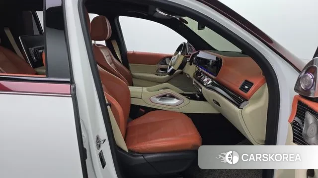 Mercedes-Benz GLS - Class X167 2022 Белый двухцветный из Кореи, фото 2