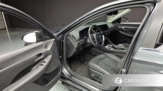 Hyundai Sonata (DN8) 2021 Серый из Кореи, фото 2