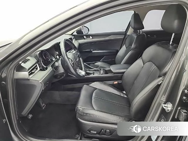 Kia K5 3rd generation 2023 Серый из Кореи, фото 2