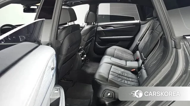 BMW 6 Series GT (G32) 2021 Серый из Кореи, фото 2