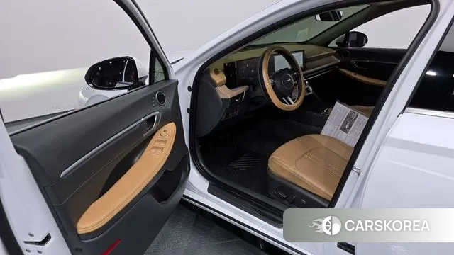 Hyundai Sonata D Edge (DN8) 2024 Белый из Кореи, фото 2