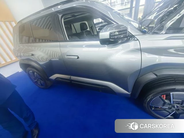 Leopard Titanium 3 2025 Темно-серый из Китая, фото 2