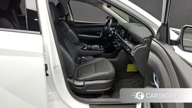 Hyundai The New Tucson (NX4) 2024 Белый из Кореи, фото 2