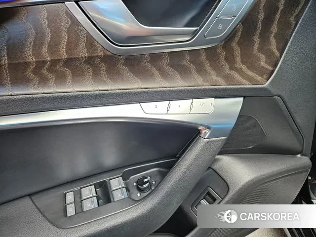 Audi A6 (C8) 2021 Черный из Кореи, фото 2