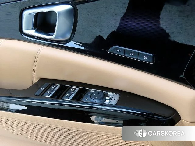 Kia Carnival 4th generation 2021 Черный из Кореи, фото 2