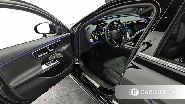 Mercedes-Benz E-Class W214 2024 Черный из Кореи, фото 2