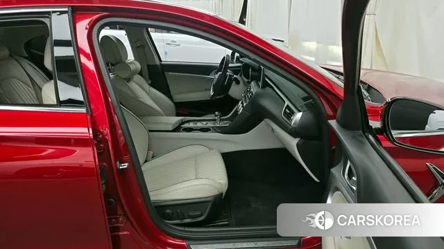 Genesis G70 2018 Красный из Кореи, фото 2