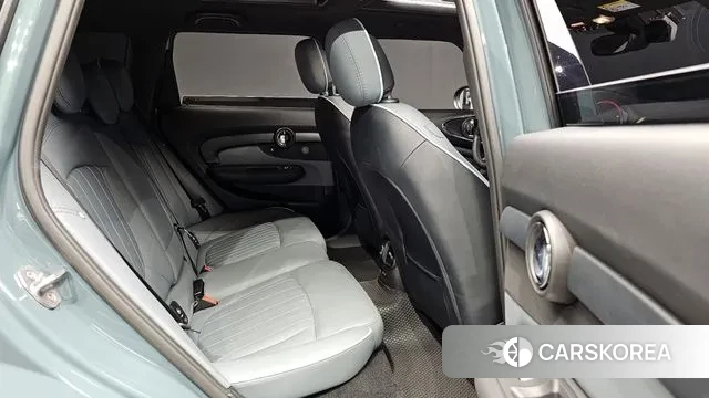 Mini Cooper Clubman 2022 Цвет галактики из Кореи, фото 2