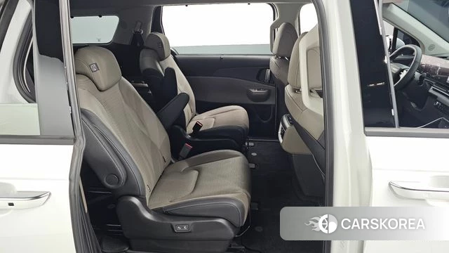 Kia The New Carnival 4th Generation 2025 Белый из Кореи, фото 2