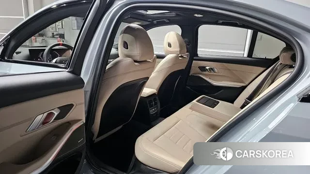 BMW 3 Series (G20) 2025 Серебряный из Кореи, фото 2