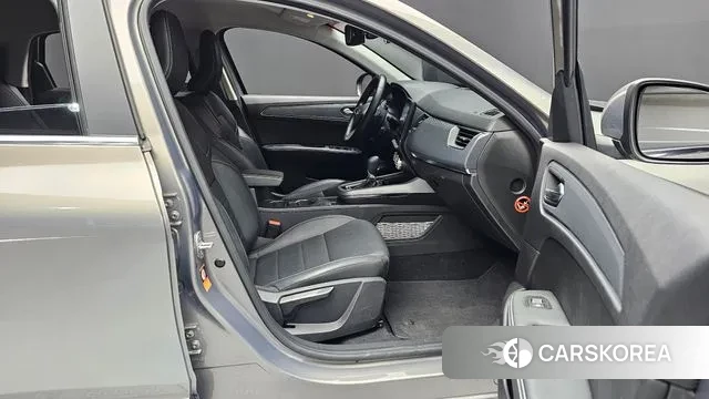 Renault Korea (Samsung) XM3 2020 Серебристо-серый из Кореи, фото 2