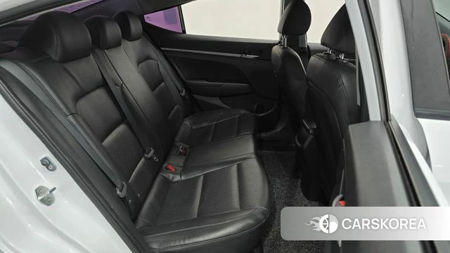 Hyundai The New Avante AD 2018 Белый из Кореи, фото 2
