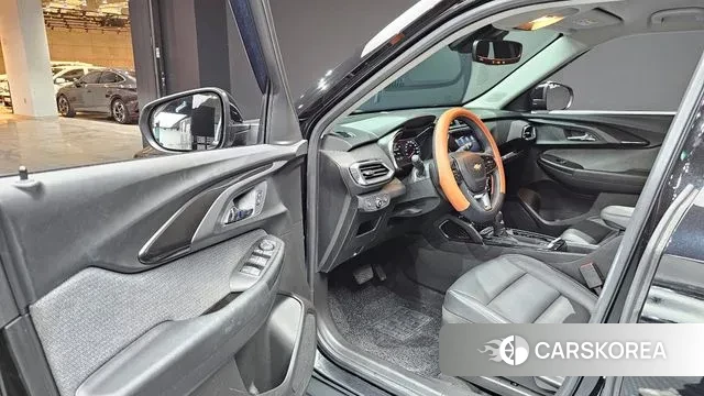 Chevrolet (GM Daewoo) Trailblazer 2021 Черный из Кореи, фото 2