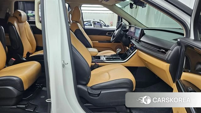 Kia Carnival 4th generation 2022 Белый из Кореи, фото 2