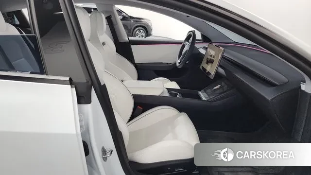 Tesla Model 3 2024 Белый из Кореи, фото 2