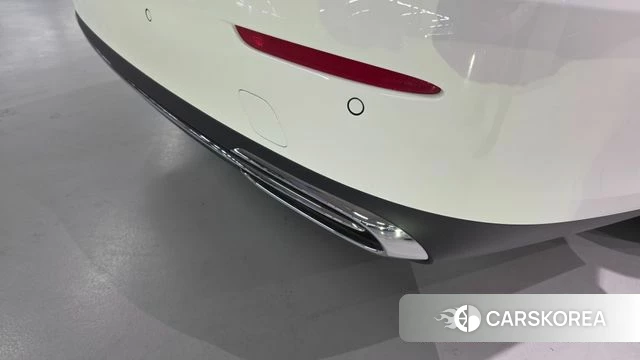 Mercedes-Benz E-Class W214 2026 Белый из Кореи, фото 2