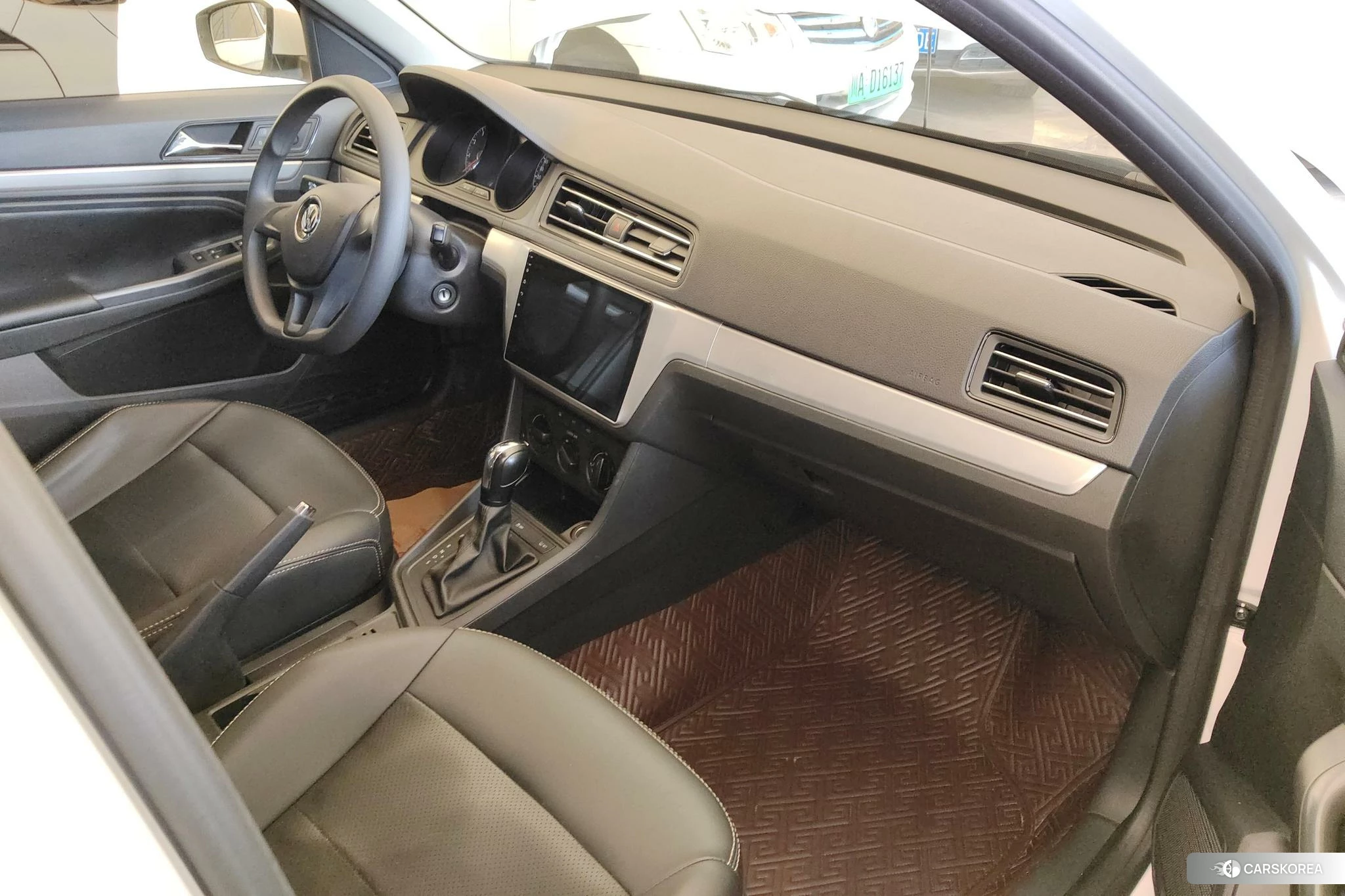 Volkswagen Lavida 2019 Белый из Китая, фото 2