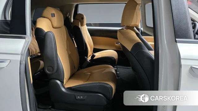 Kia Carnival 4th generation 2021 Белый из Кореи, фото 2