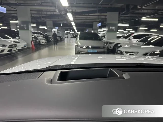 Hyundai Santa Fe (MX5) 2023 Белый из Кореи, фото 2