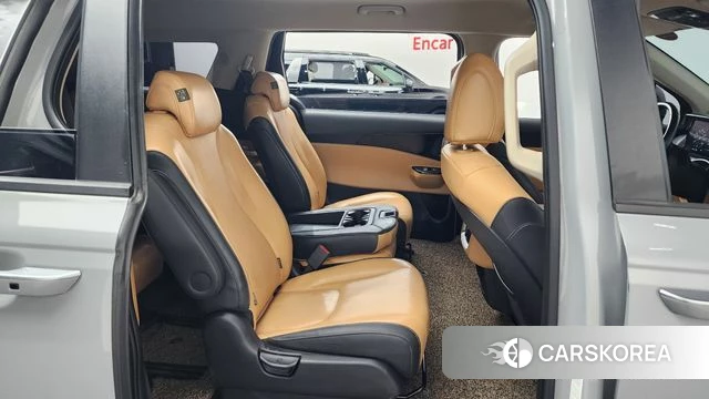 Kia Carnival 4th generation 2023 Серый из Кореи, фото 2