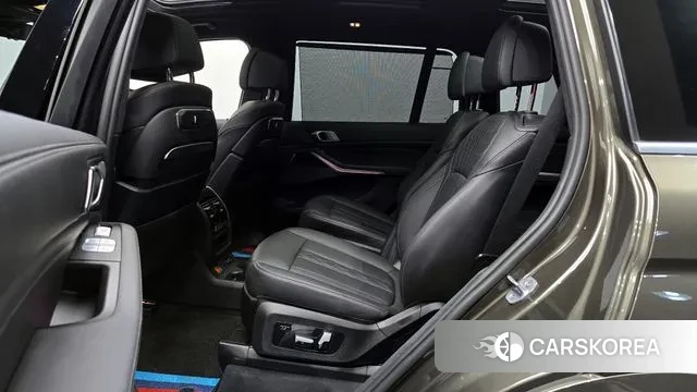 BMW X7 (G07) 2023 Серый из Кореи, фото 2