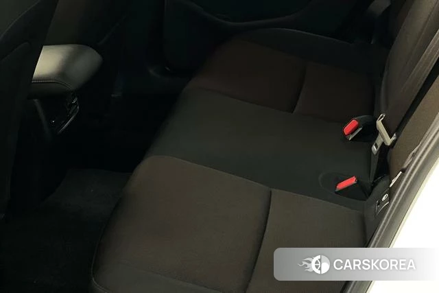 Mazda 3 Angkesaila 2023 Белый из Китая, фото 2