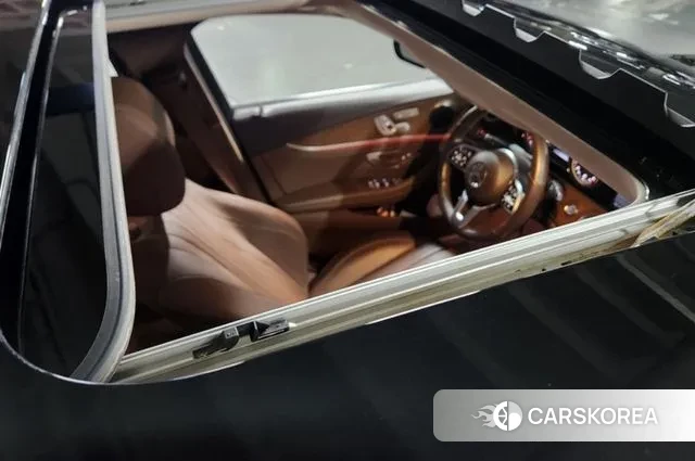 Mercedes-Benz E-Class W213 2020 Черный из Кореи, фото 2