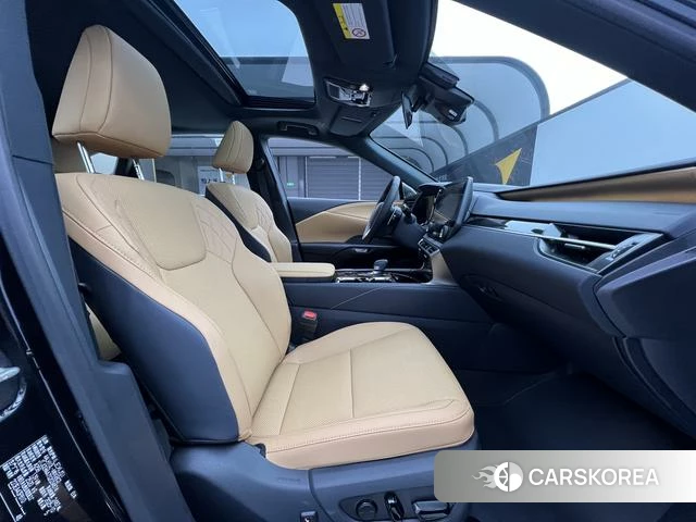 Lexus RX 2026 Черный из Китая, фото 2