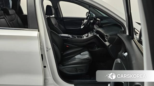 Hyundai The New Santa Fe 2023 Белый из Кореи, фото 2