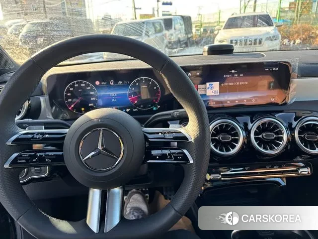 Mercedes-Benz CLA-Class C118 2025 Черный из Кореи, фото 2