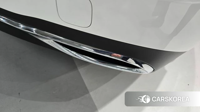 Mercedes-Benz C-Class W206 2026 Белый из Кореи, фото 2