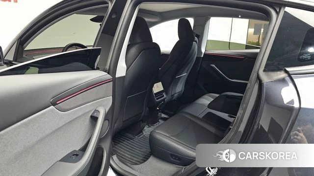 Tesla Model Y id 4691119 из Кореи 2