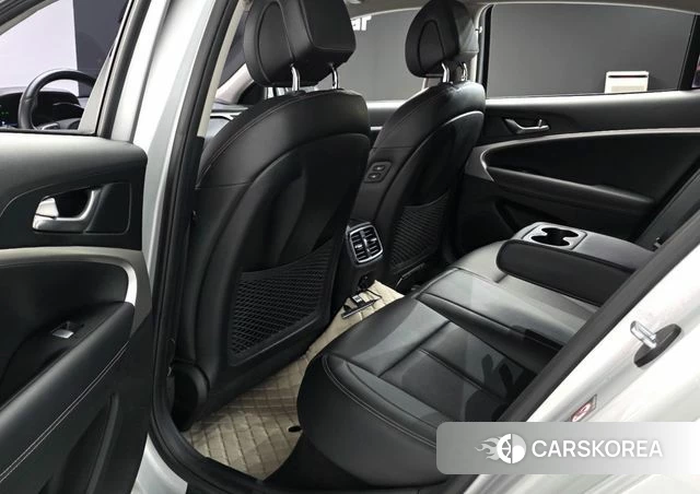 Genesis G70 2018 Серебряный из Кореи, фото 2