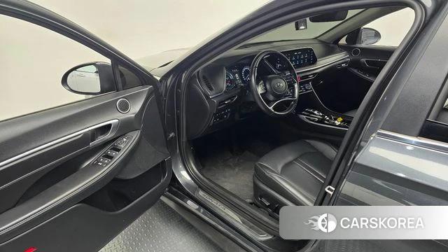 Hyundai Sonata Hybrid (DN8) 2023 Черный из Кореи, фото 2