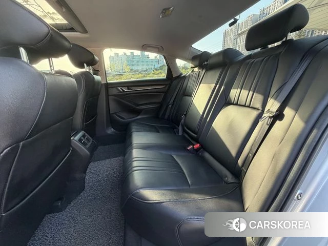 Honda Accord 10th Generation 2019 Серебряный из Кореи, фото 2