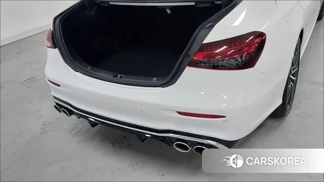 Mercedes-Benz E-Class W213 2021 Белый из Кореи, фото 2