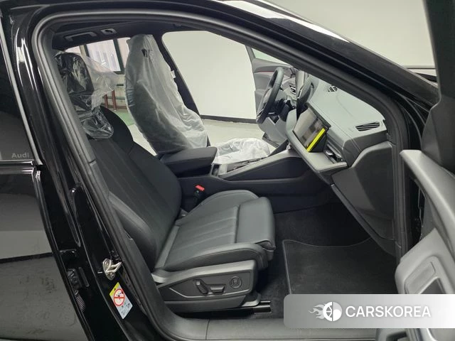 Audi Q5 (80A) 2025 Черный из Кореи, фото 2