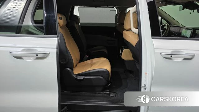 Kia Carnival 4th generation 2022 Белый из Кореи, фото 2