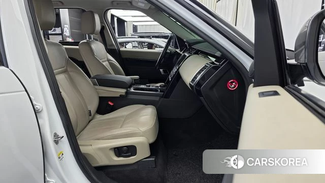 Land Rover Discovery 5 2019 Белый из Кореи, фото 2