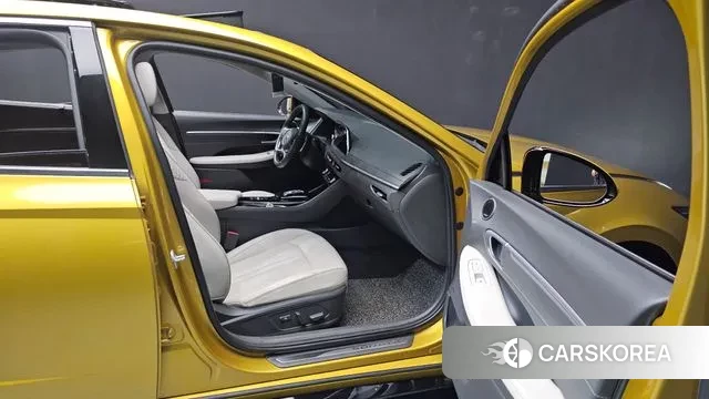 Hyundai Sonata (DN8) 2019 Желтый из Кореи, фото 2