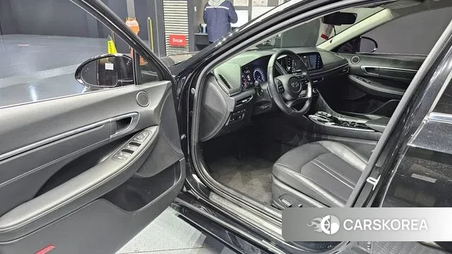 Hyundai Sonata (DN8) 2021 Черный из Кореи, фото 2