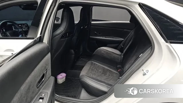 Hyundai The New Avante (CN7) 2024 Серебристо-серый из Кореи, фото 2