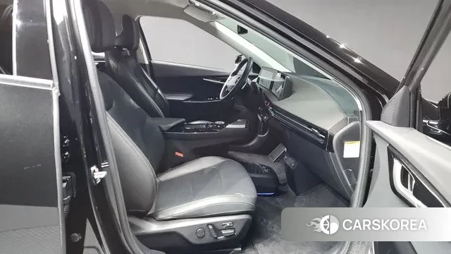 Kia EV6 2022 Черный из Кореи, фото 2