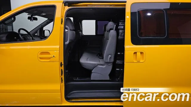 Hyundai The New Grand Starex 2019 Желтый из Кореи, фото 2