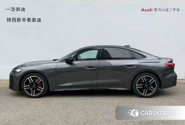 Audi A5L 2025 Темно-серый из Китая, фото 2